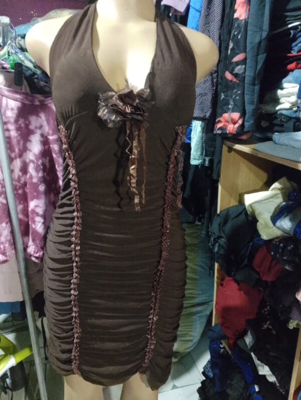 Sleeveless Styled Brown Short Gown