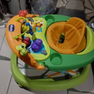 Chicco Walker